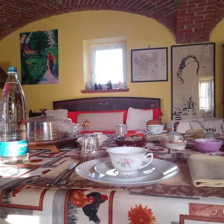 Cascina Pozzo 3* Borgomasino